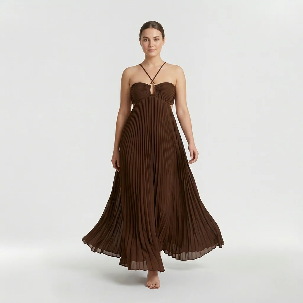 Abito maxi plissettato con scollo halter e schiena scoperta da donna