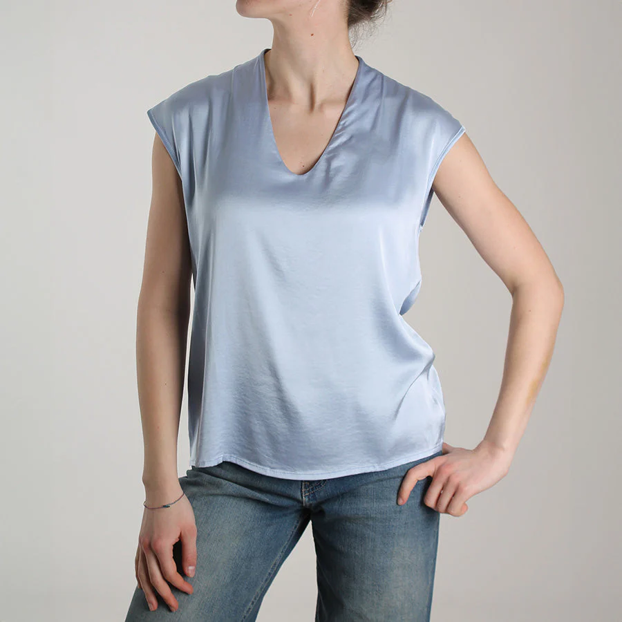 Blusa con scollo a V - Image 8