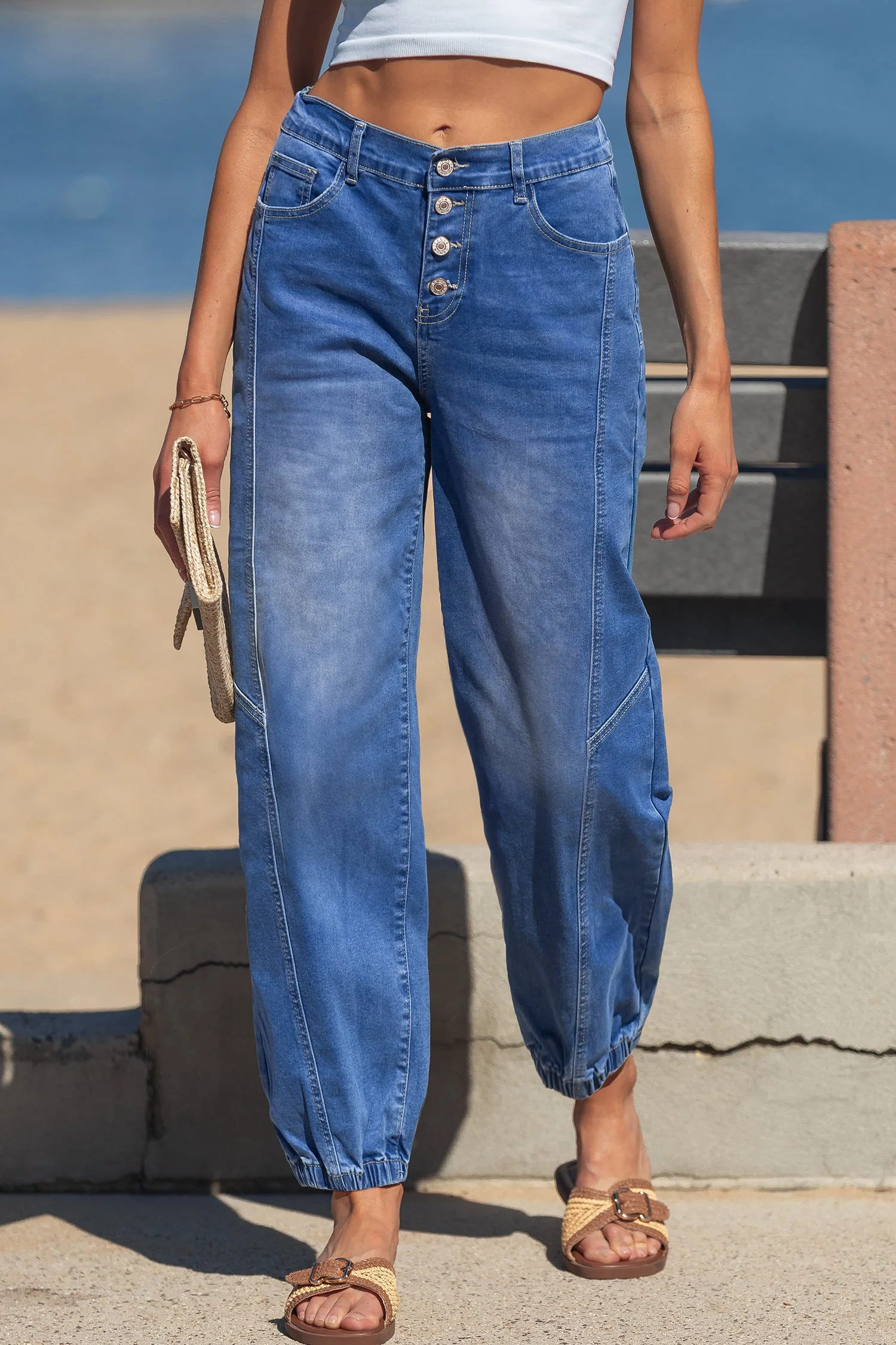 Jeans Casual Blu con 4 Bottoni e Taglio Conico - Image 12