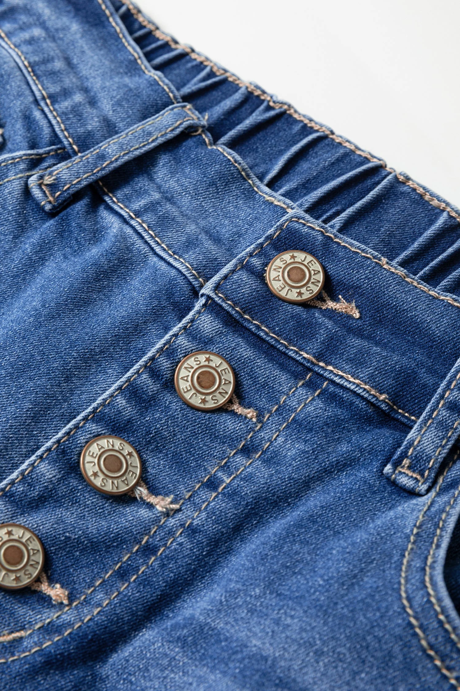 Jeans Casual Blu con 4 Bottoni e Taglio Conico - Image 8