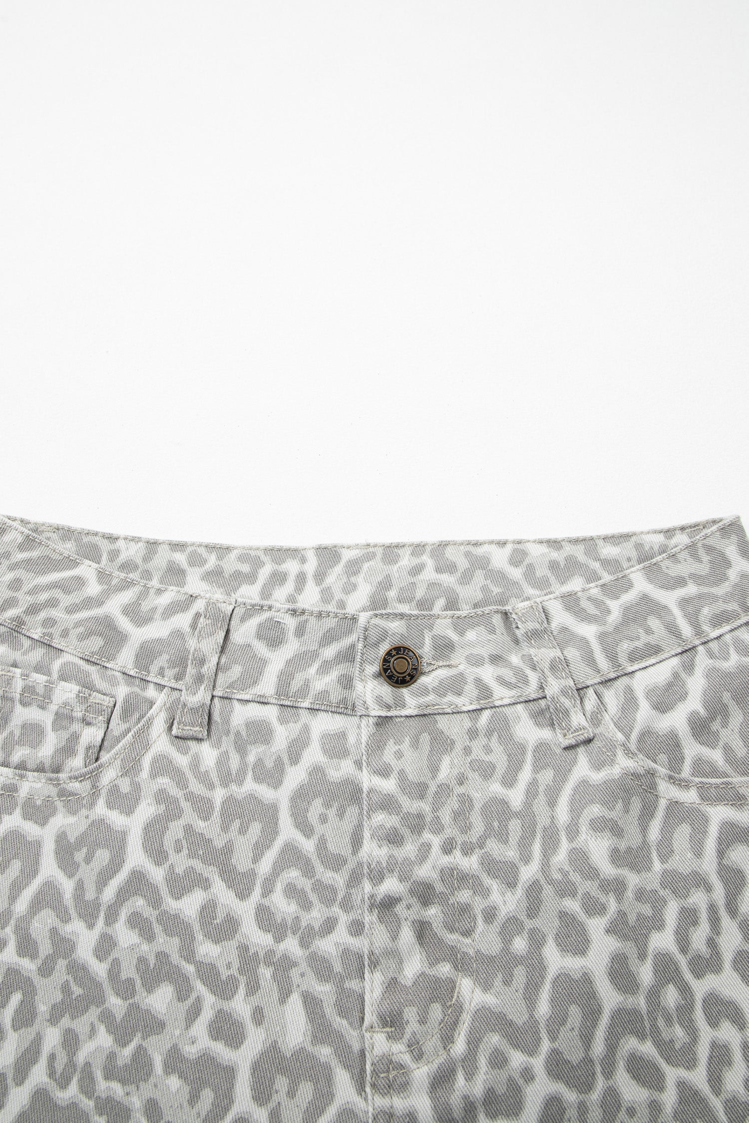 Jeans Leopardati a Gamba Larga a Vita Alta con Bordi Sfrangiati - Image 16