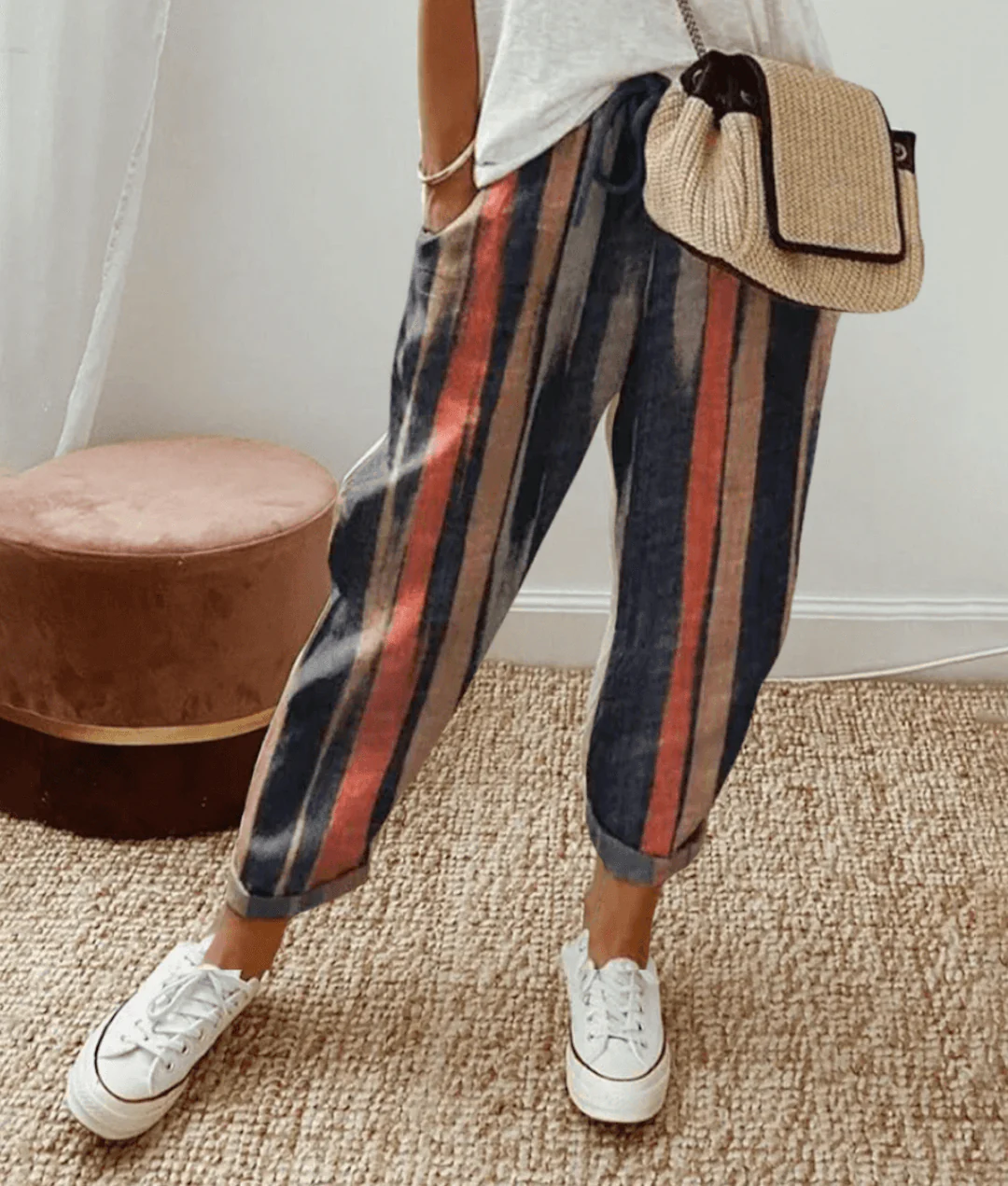 Pantaloni classici da donna in lino leggero - Image 3