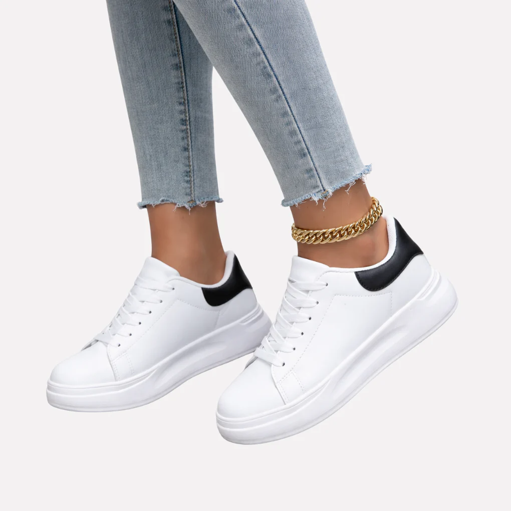 Sneakers in Pelle Bianca da Donna
