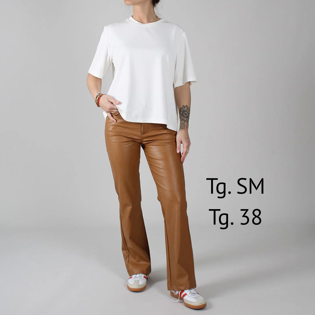 T-shirt a girocollo in viscosa - Image 7