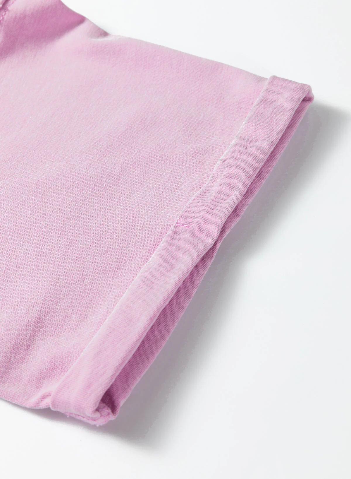 T-shirt ampia con lavaggio minerale e spalla scesa - Image 8